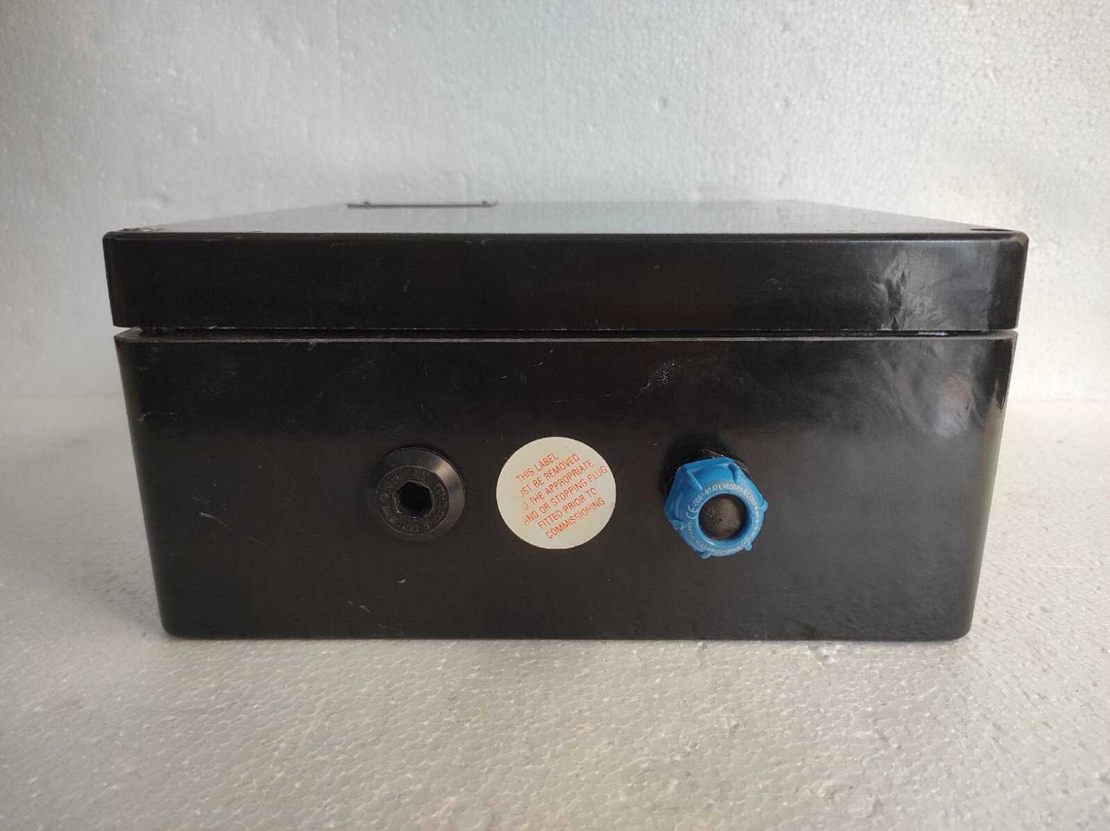 admin/uploads/uploads/RS Components gb-255 - GB-255 Enclosure Junction Box_4.webp